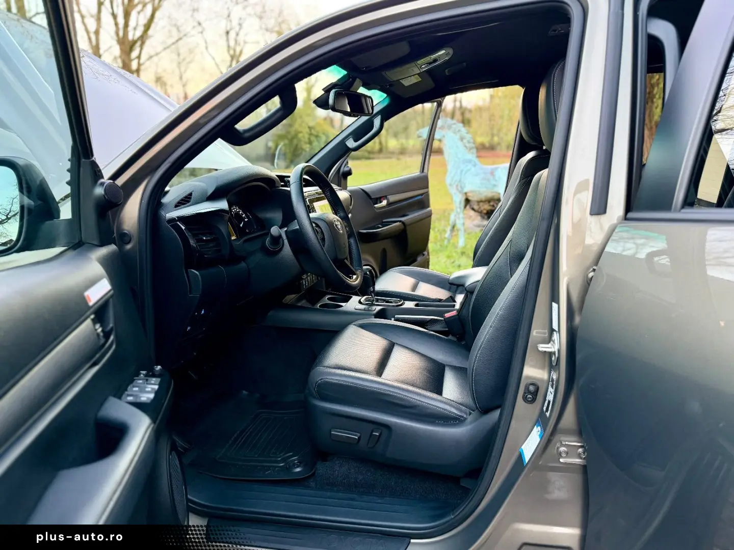 TOYOTA Hilux 2.8 D-4D 4Wd Invincible JBL ACC RFK Oxyd