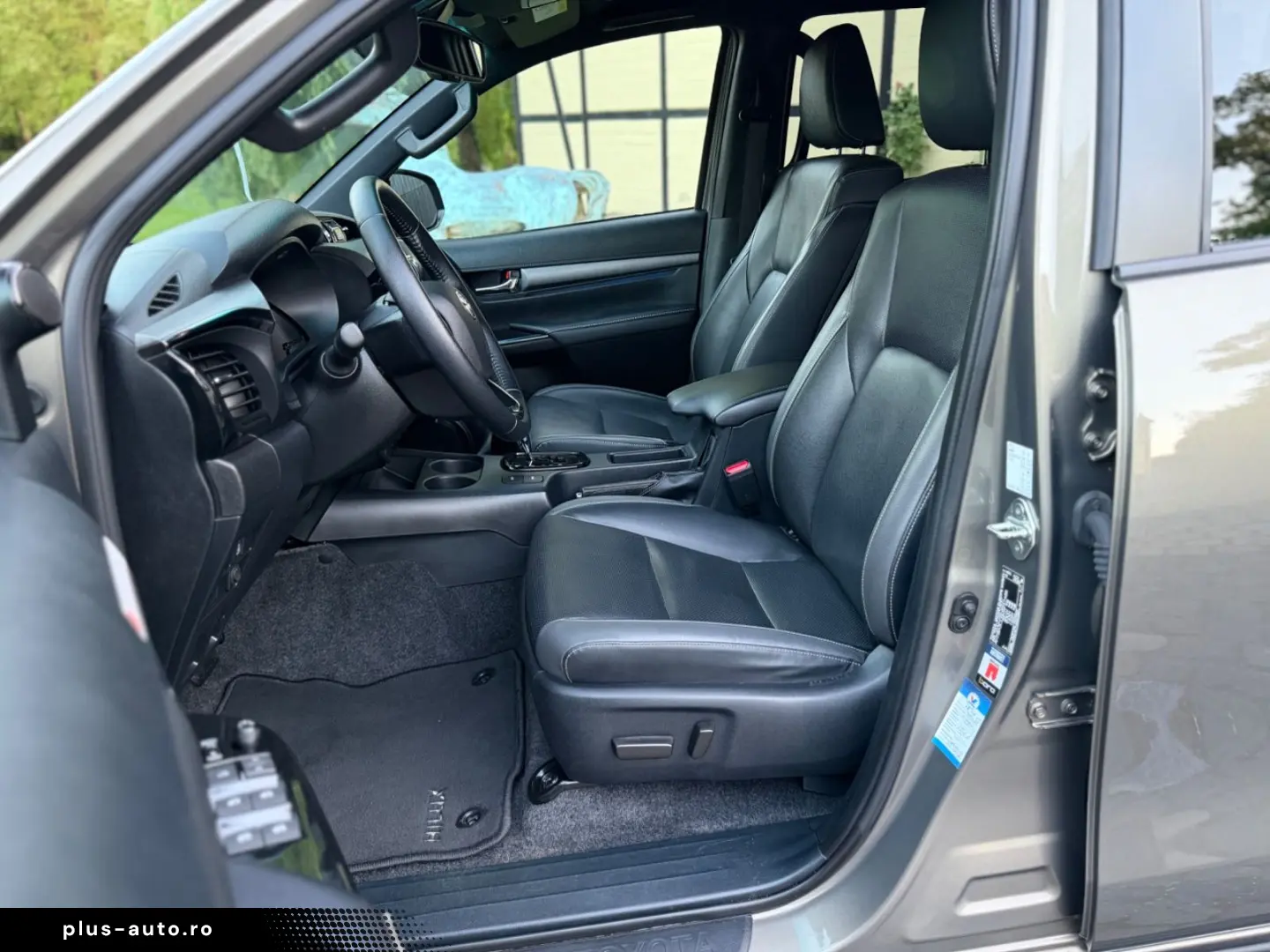 TOYOTA Hilux 2.8 D-4D 4Wd Invincible JBL ACC RFK Oxyd