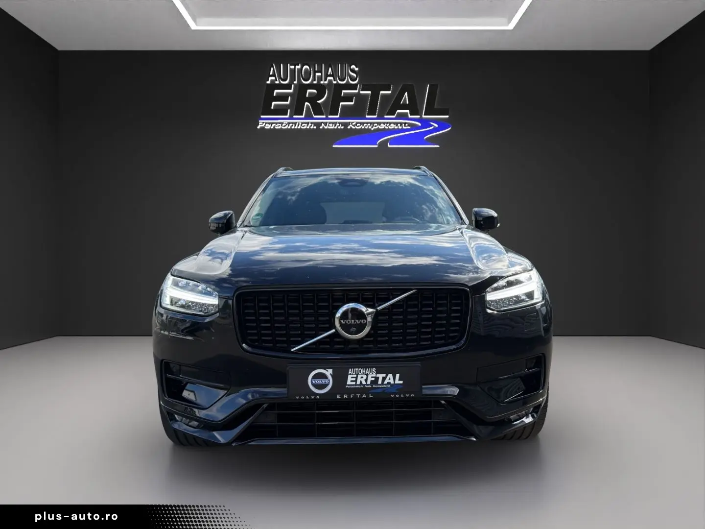 VOLVO XC90 B5 D AWD Plus Dark AHK Navi Digitales Cockp