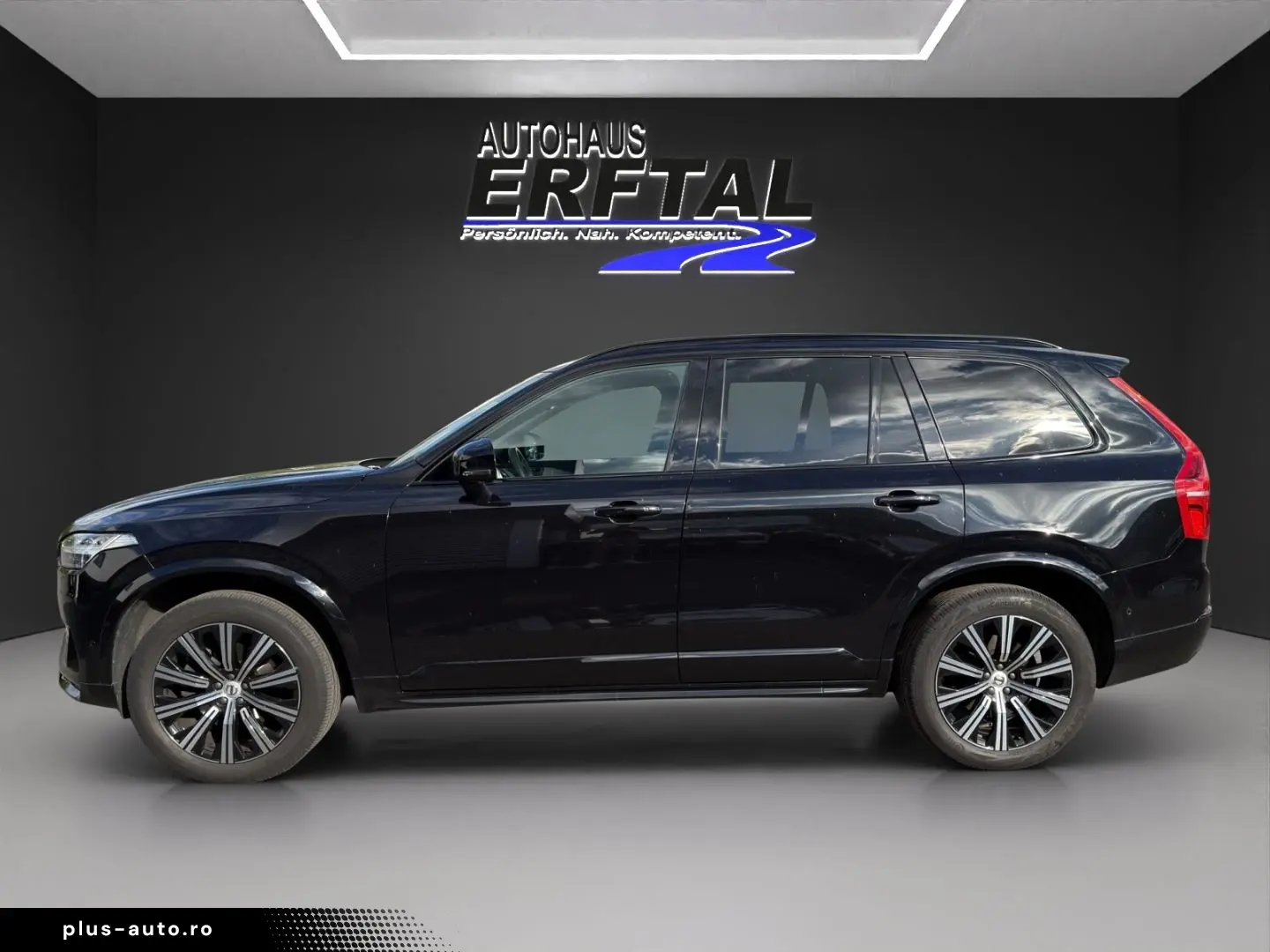 VOLVO XC90 B5 D AWD Plus Dark AHK Navi Digitales Cockp
