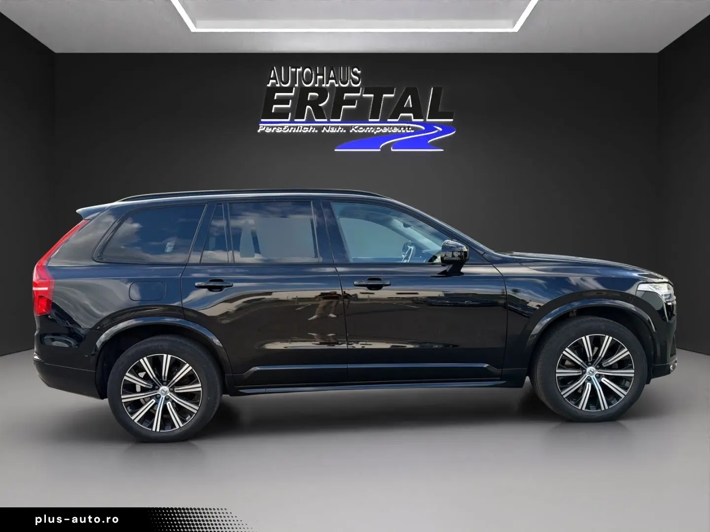 VOLVO XC90 B5 D AWD Plus Dark AHK Navi Digitales Cockp