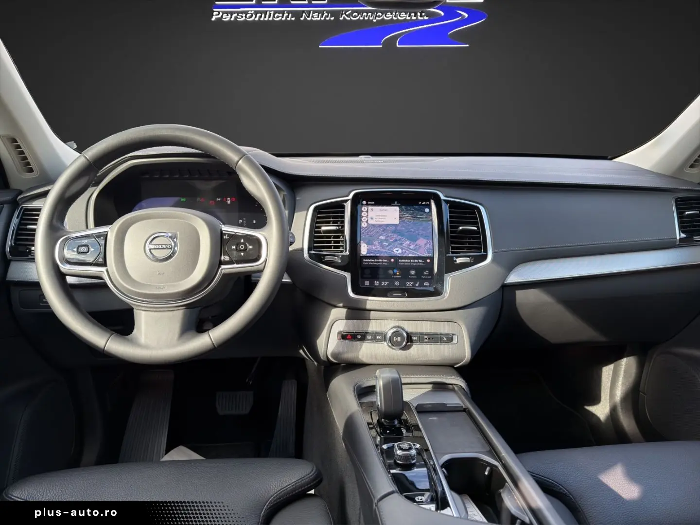 VOLVO XC90 B5 D AWD Plus Dark AHK Navi Digitales Cockp