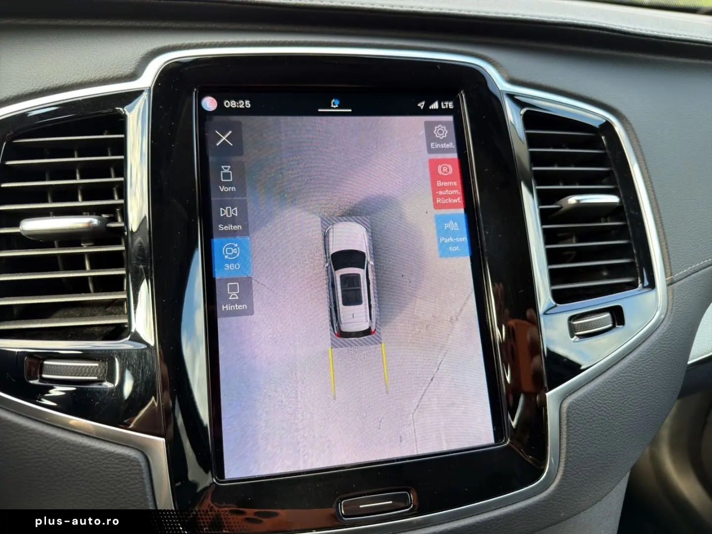 VOLVO XC90 B5 D AWD Plus Dark AHK Navi Digitales Cockp