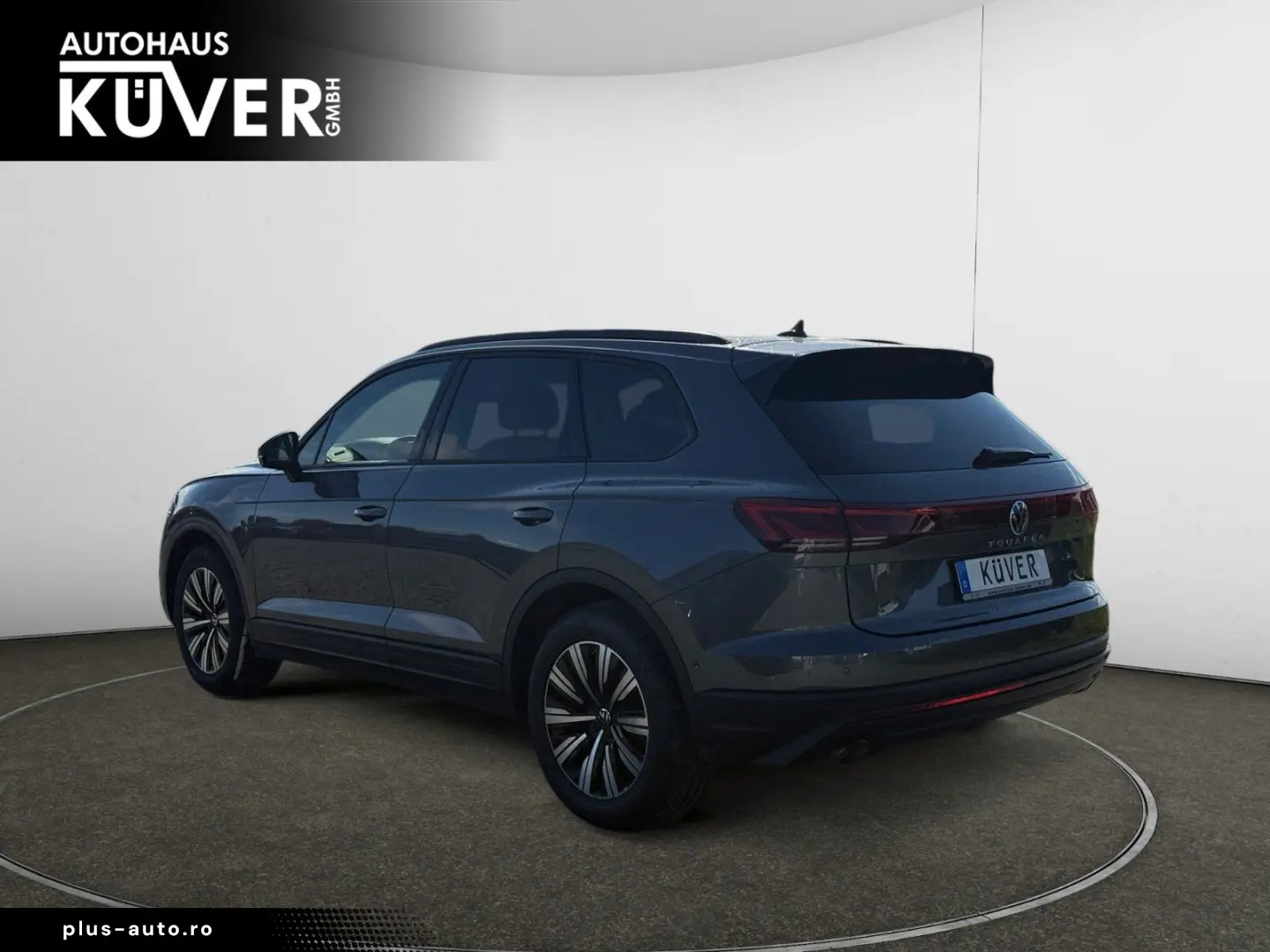 VW Touareg 3.0 TDI DSG 4M ACC AHK NAVI PANO