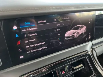 PORSCHE Panamera 4 E-Hyb Active Body Contr. · NP154.400€