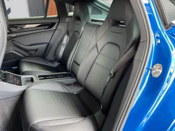 PORSCHE Panamera 4 E-Hyb Active Body Contr. · NP154.400€