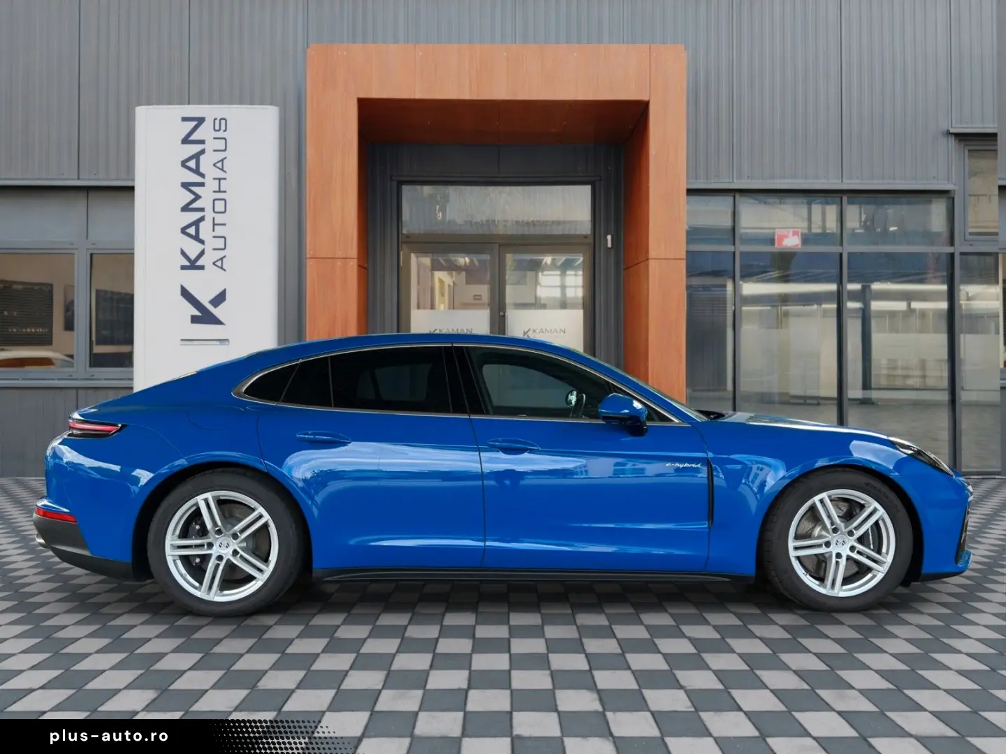 PORSCHE Panamera 4 E-Hyb Active Body Contr. · NP154.400€