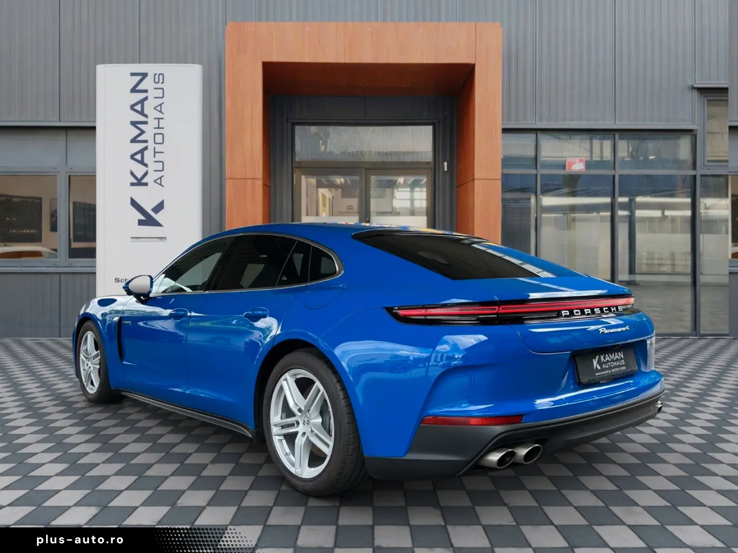PORSCHE Panamera 4 E-Hyb Active Body Contr. · NP154.400€
