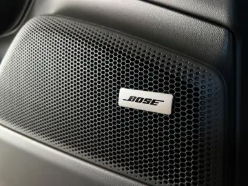 PORSCHE Macan Electric 4 Vollleder · 14Wege · 22  Alu