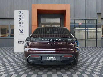 PORSCHE Macan Electric 4 Vollleder · 14Wege · 22  Alu