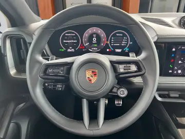 PORSCHE Cayenne S E-Hyb PDCC Hinterachsl. Sportabgas