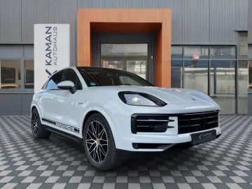PORSCHE Cayenne Coupe E-Hyb PDCC Hinterachs SItzbelüft.