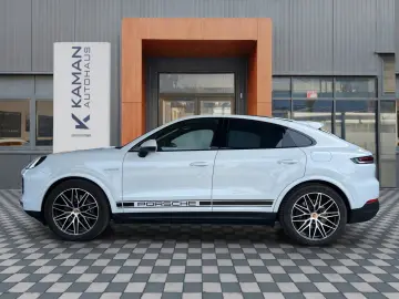 PORSCHE Cayenne Coupe E-Hyb PDCC Hinterachs SItzbelüft.