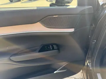 VOLVO EX90 Ultra AWD 7-Sitzer HUD StandHZG Panorama Le
