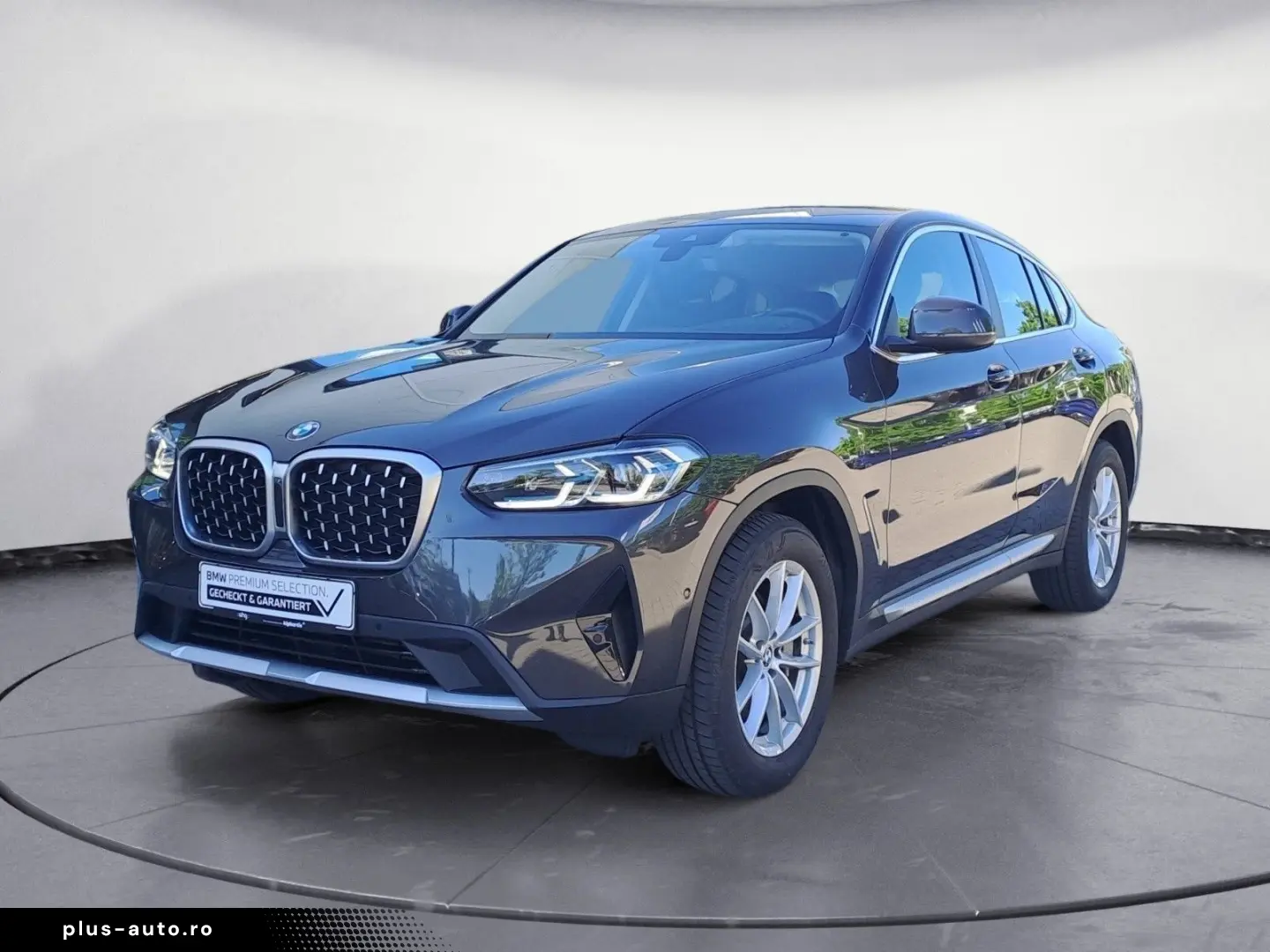 BMW X4 xDrive30dA AHK Standheizung Head Up Rückfahrk