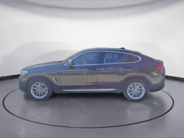 BMW X4 xDrive30dA AHK Standheizung Head Up Rückfahrk