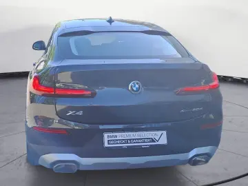 BMW X4 xDrive30dA AHK Standheizung Head Up Rückfahrk