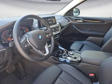 BMW X4 xDrive30dA AHK Standheizung Head Up Rückfahrk