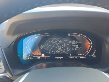 BMW X4 xDrive30dA AHK Standheizung Head Up Rückfahrk