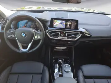 BMW X4 xDrive30dA AHK Standheizung Head Up Rückfahrk