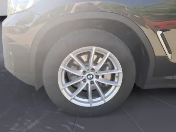 BMW X4 xDrive30dA AHK Standheizung Head Up Rückfahrk