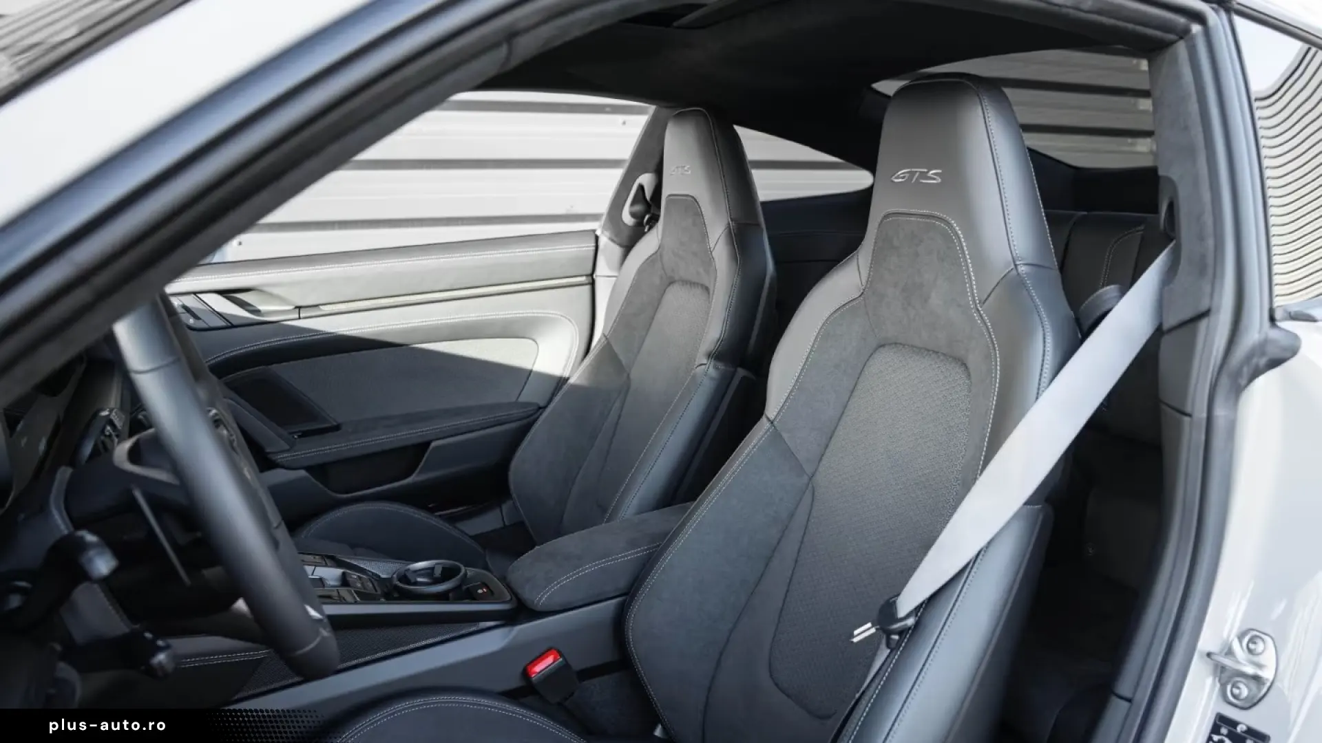 Porsche 911 Carrera GTS (Lift)