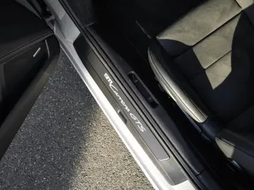 Porsche 911 Carrera GTS (Lift)