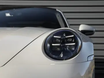 Porsche 911 Carrera GTS (Lift)