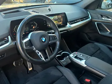 BMW X1 23d xDrive M Sport PANO HUD ACC 360 -Kam