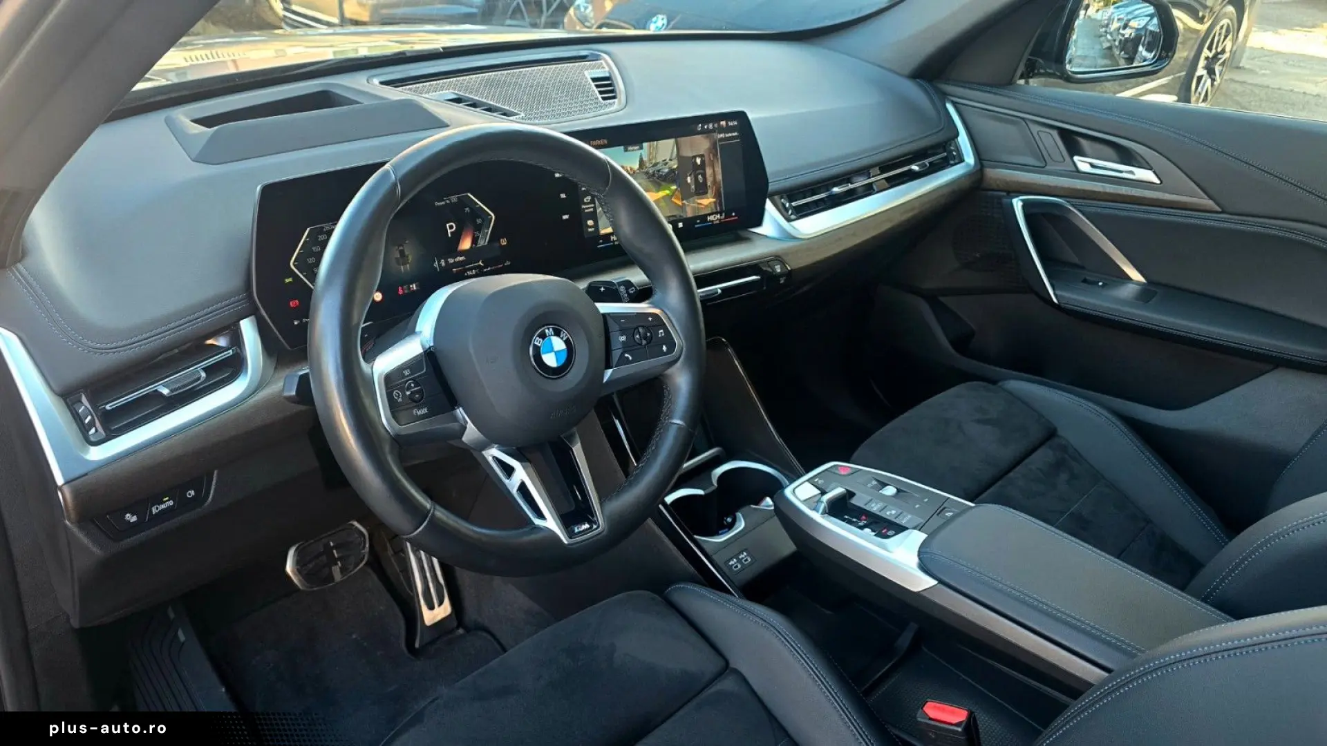BMW X1 23d xDrive M Sport PANO HUD ACC 360 -Kam