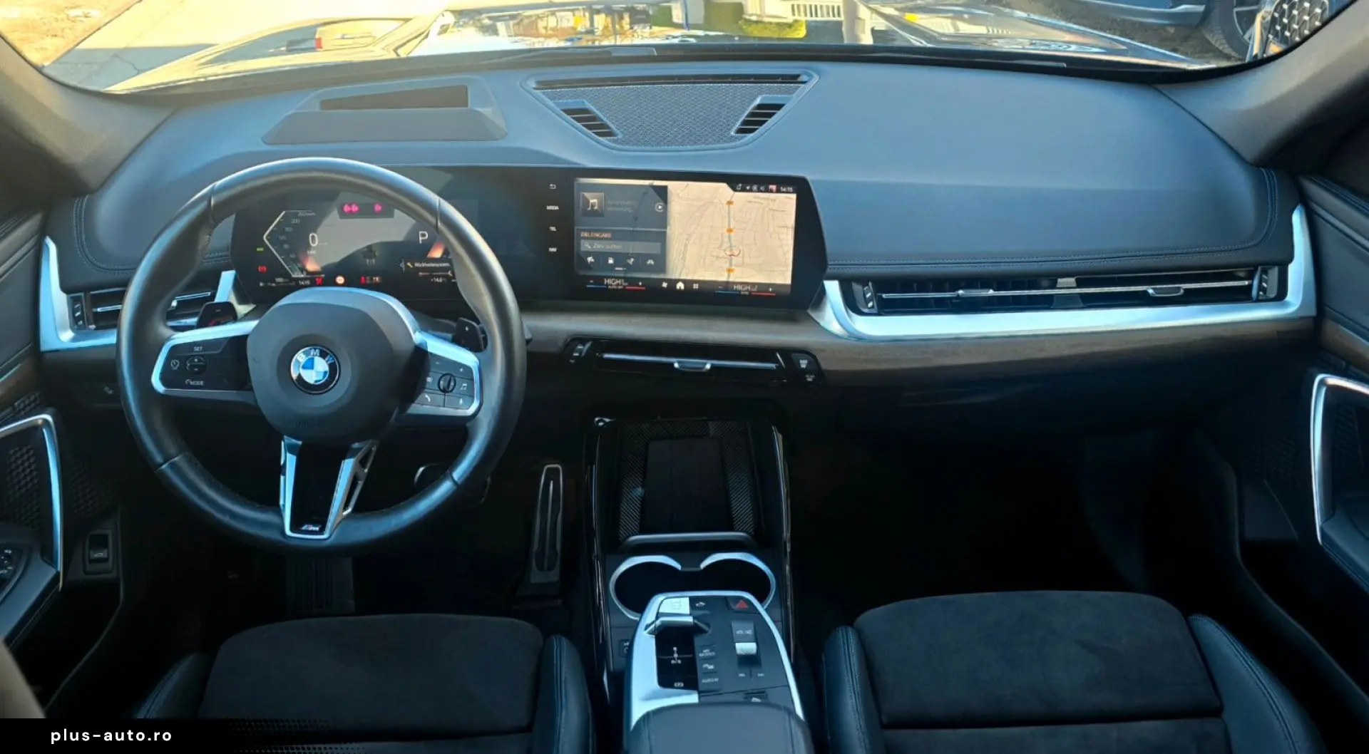 BMW X1 23d xDrive M Sport PANO HUD ACC 360 -Kam