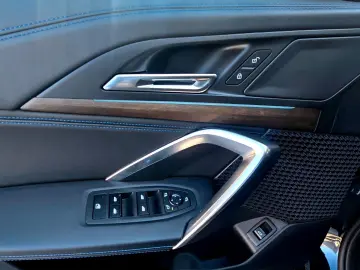 BMW X1 23d xDrive M Sport PANO HUD ACC 360 -Kam