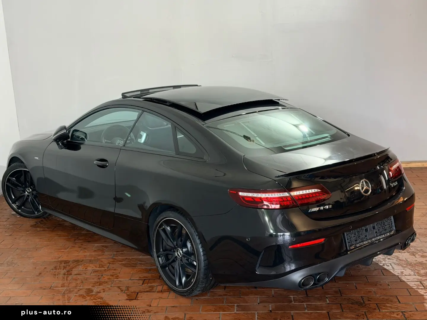 MERCEDES-BENZ E 53 AMG 4Matic Luft Pano Burmester Softclose