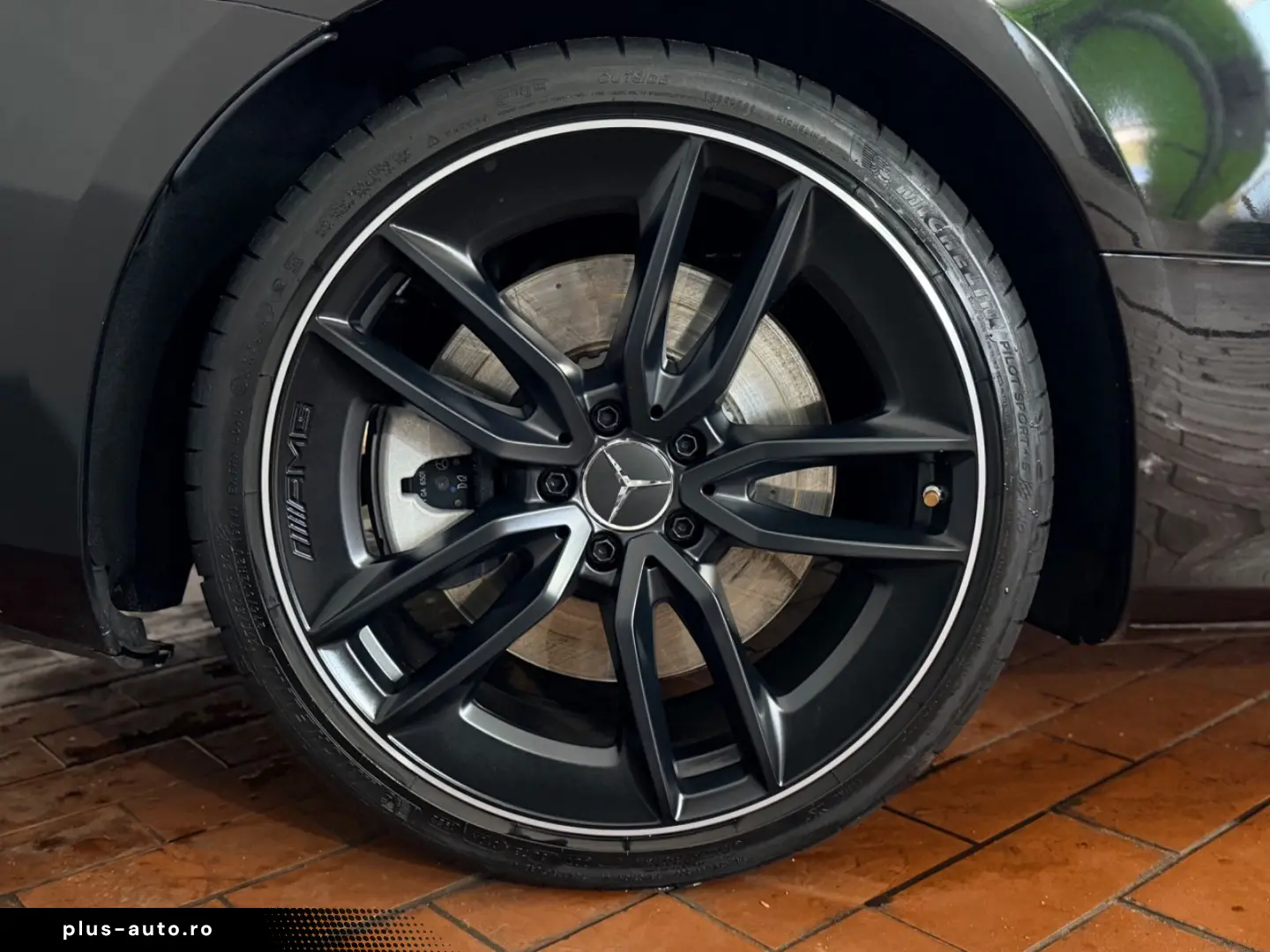 MERCEDES-BENZ E 53 AMG 4Matic Luft Pano Burmester Softclose