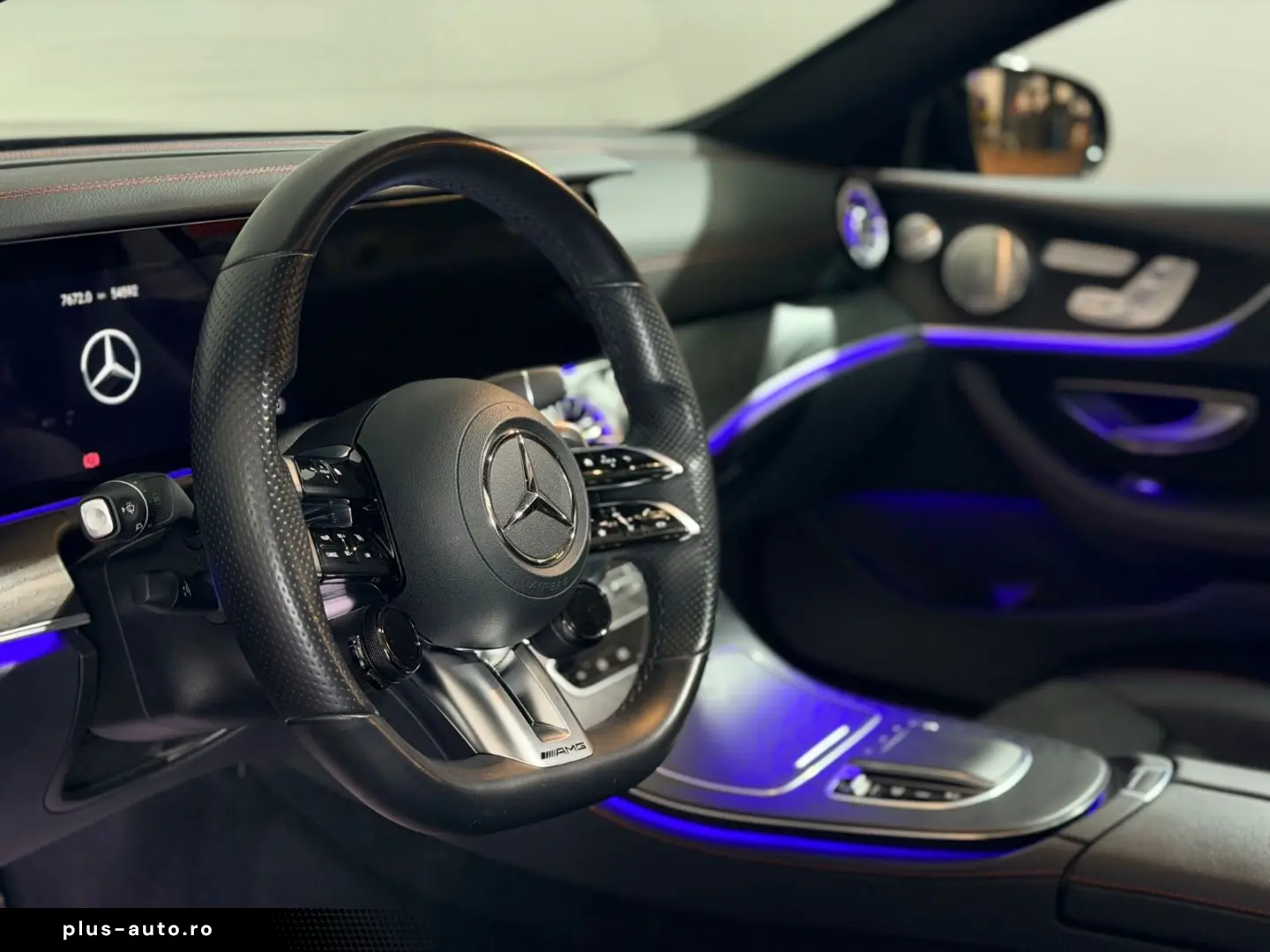 MERCEDES-BENZ E 53 AMG 4Matic Luft Pano Burmester Softclose