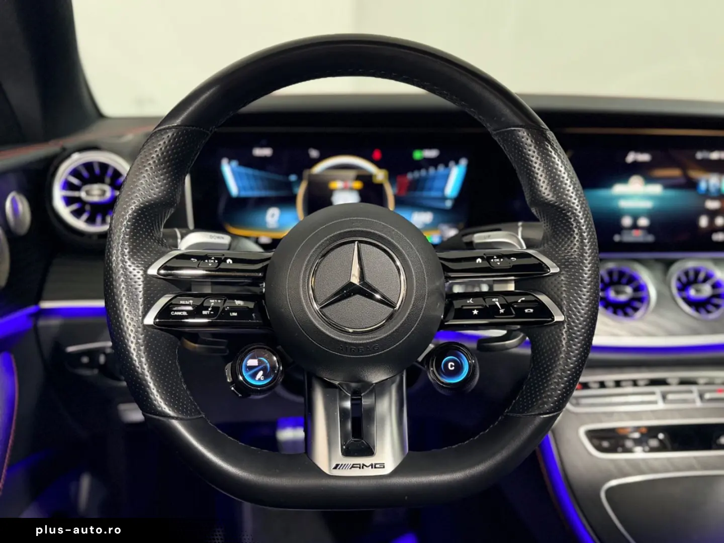 MERCEDES-BENZ E 53 AMG 4Matic Luft Pano Burmester Softclose