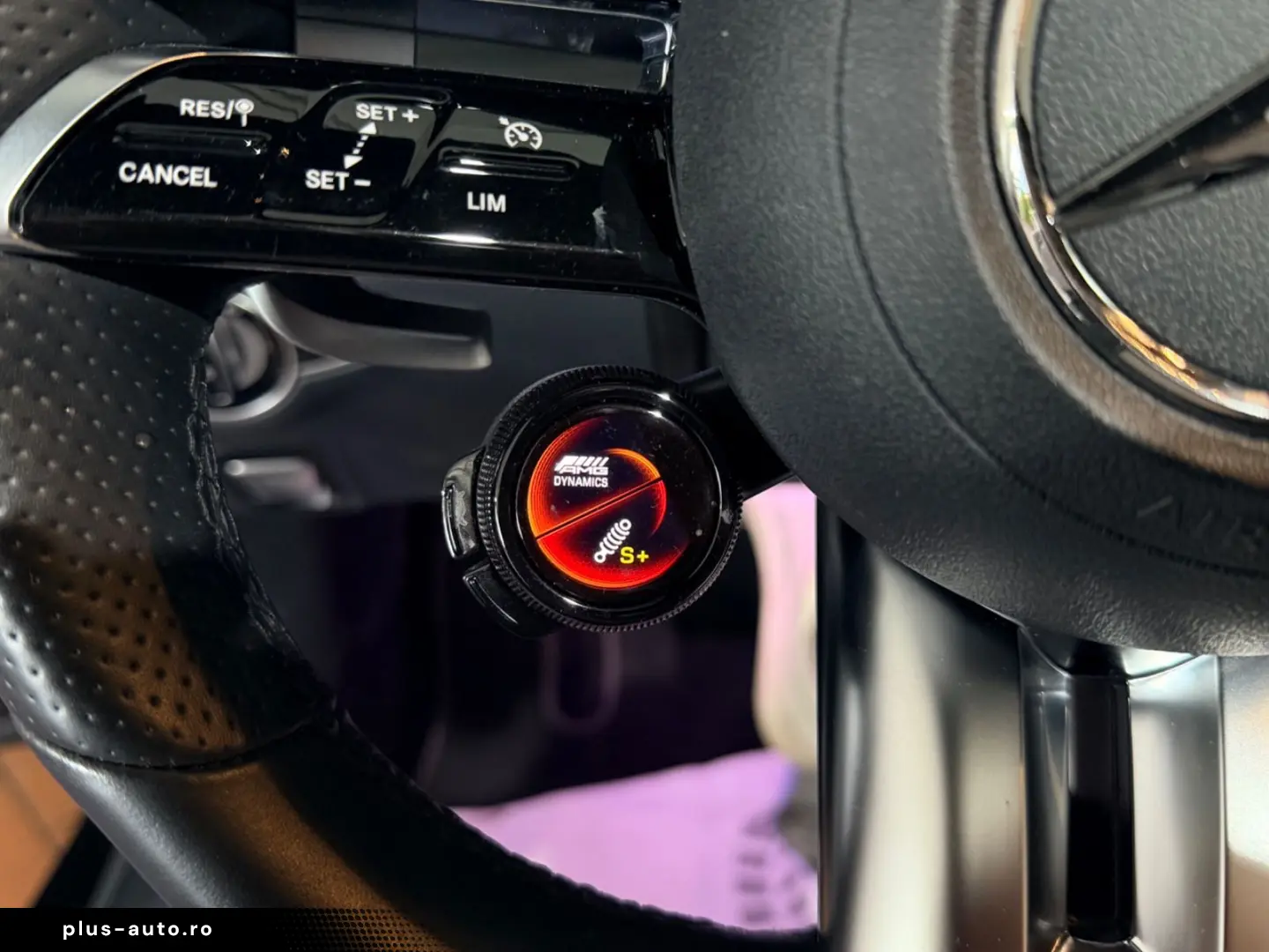 MERCEDES-BENZ E 53 AMG 4Matic Luft Pano Burmester Softclose