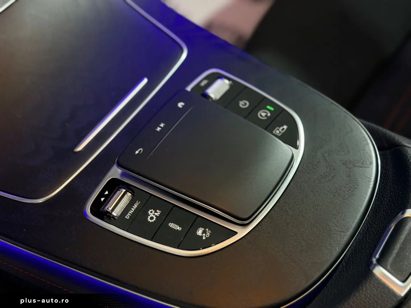 MERCEDES-BENZ E 53 AMG 4Matic Luft Pano Burmester Softclose