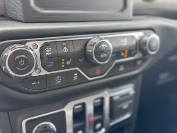 JEEP Wrangler Willys 3.6  Carplay Sound LED S LHz