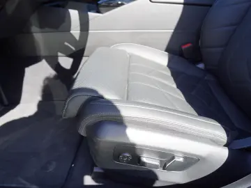 BMW i5 M60 xDrive Lim. NAVI LED ACC PANO BW VOLL