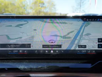 BMW i5 M60 xDrive Lim. NAVI LED ACC PANO BW VOLL