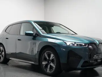 BMW iX 40 xDrive EDITION SPORT SOFT CLOSE LASER 360