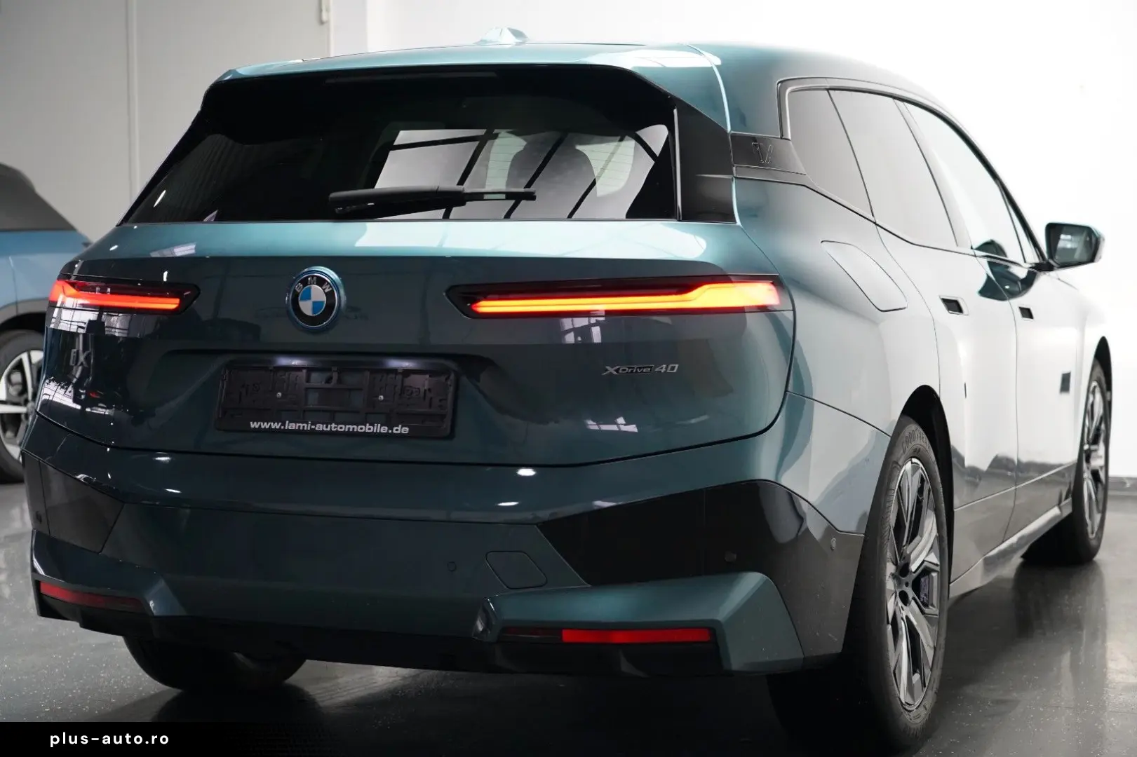 BMW iX 40 xDrive EDITION SPORT SOFT CLOSE LASER 360