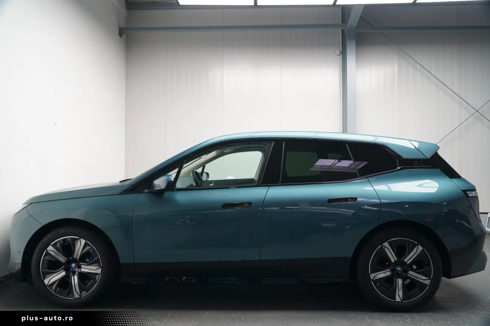 BMW iX 40 xDrive EDITION SPORT SOFT CLOSE LASER 360