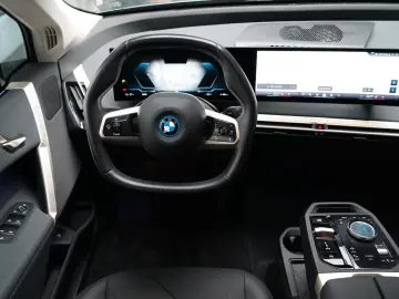 BMW iX 40 xDrive EDITION SPORT SOFT CLOSE LASER 360