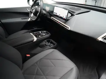 BMW iX 40 xDrive EDITION SPORT SOFT CLOSE LASER 360