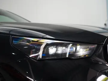 BMW 520d M Sport PRO PANO AHK CARBON 360 B&W HUD