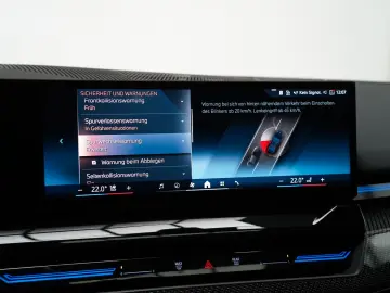 BMW 520d M Sport PRO PANO AHK CARBON 360 B&W HUD