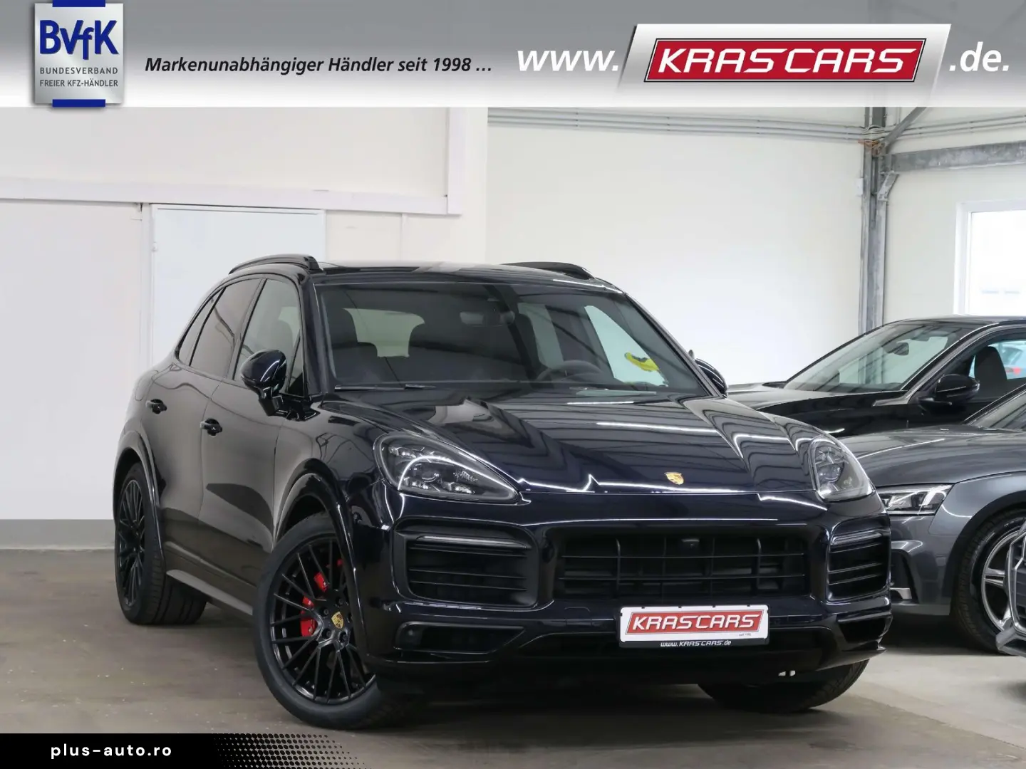 PORSCHE Cayenne GTS 4.0 V8 PDCC Matrix Pano AHK Luftfed.