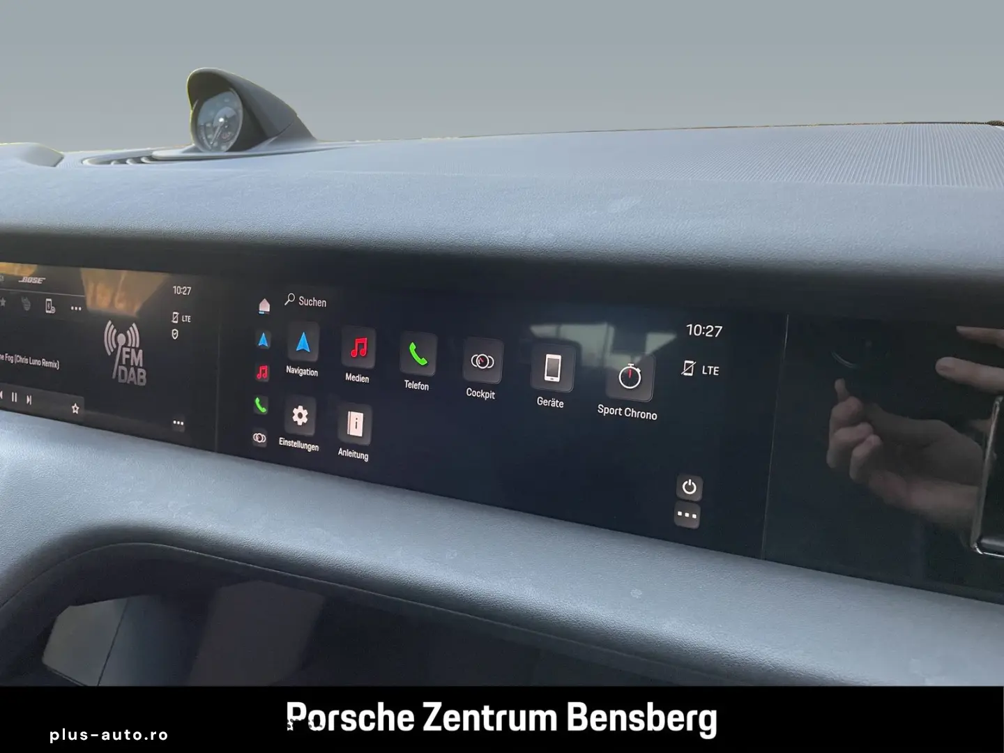 PORSCHE Taycan 4S